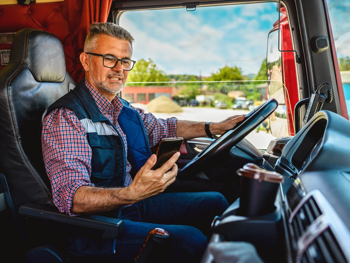 Smart tachograph card test tools